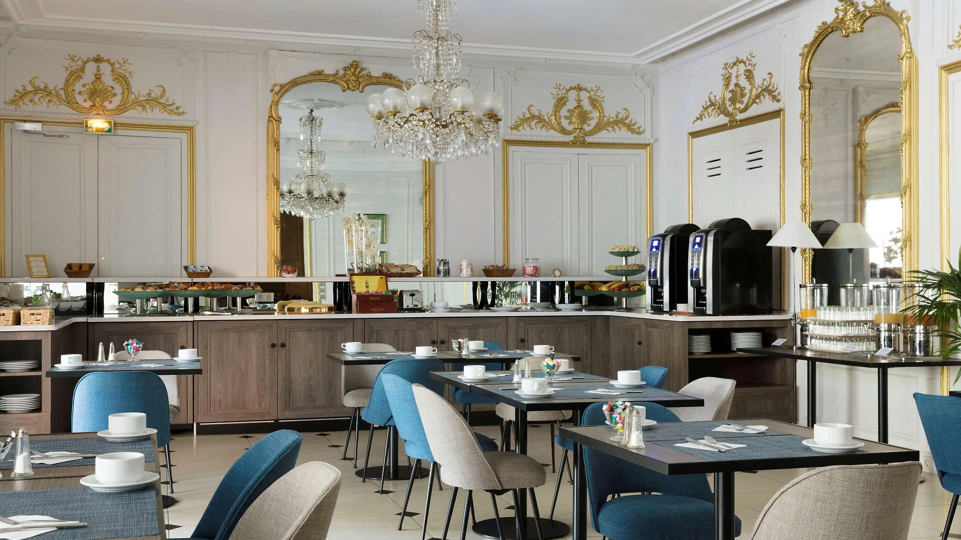 Western Ronceray Opera Paris