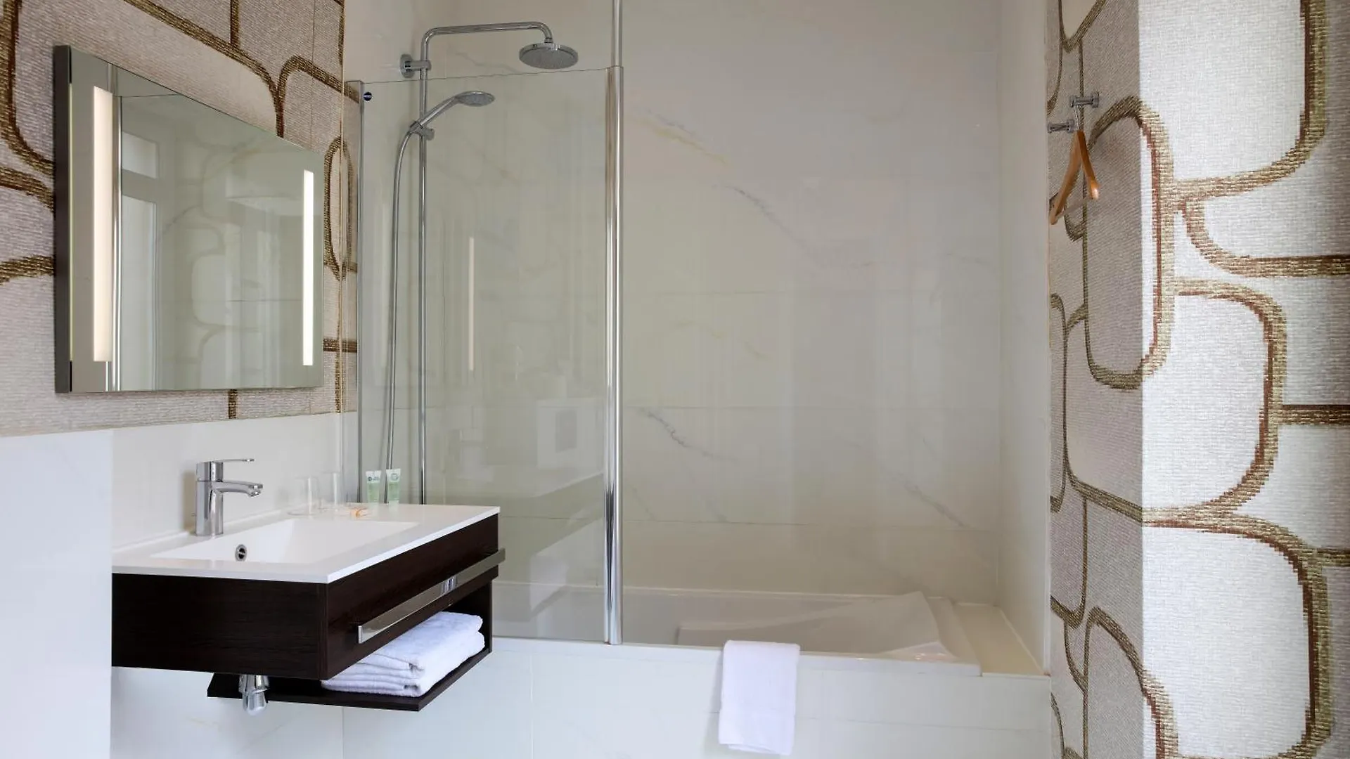 Hotel Western Ronceray Opera 3*