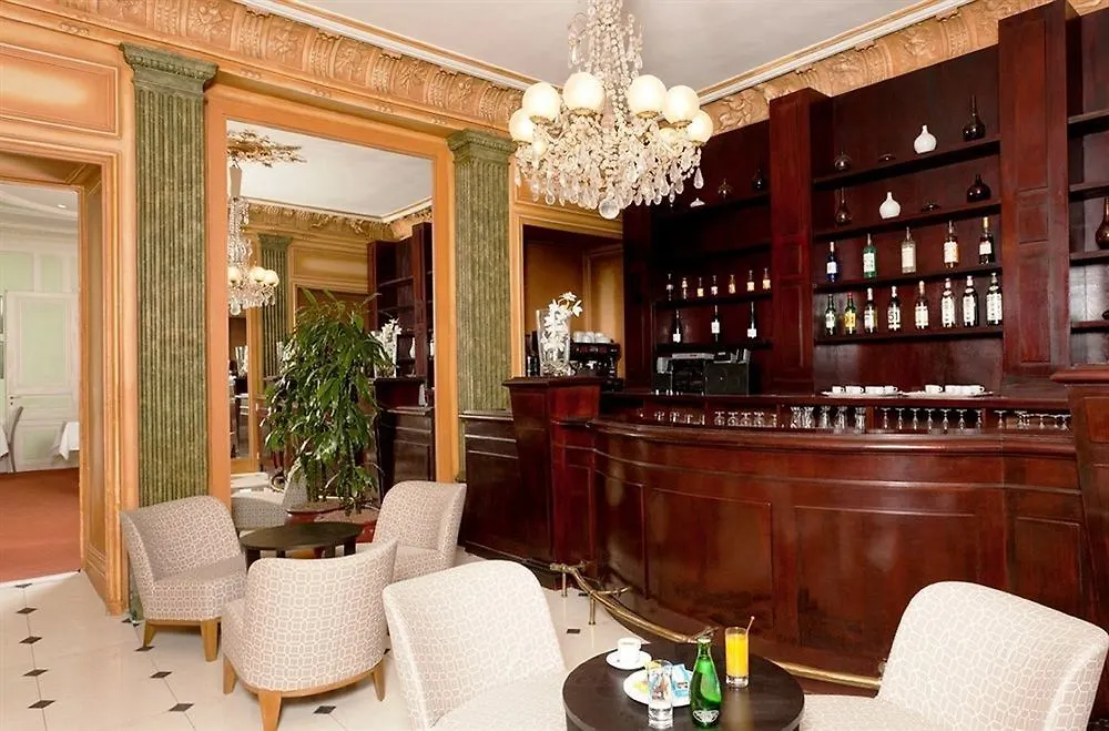 Отель Western Ronceray Opera 3*