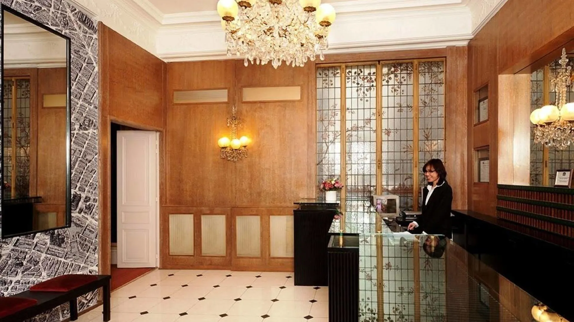 Western Ronceray Opera 3*