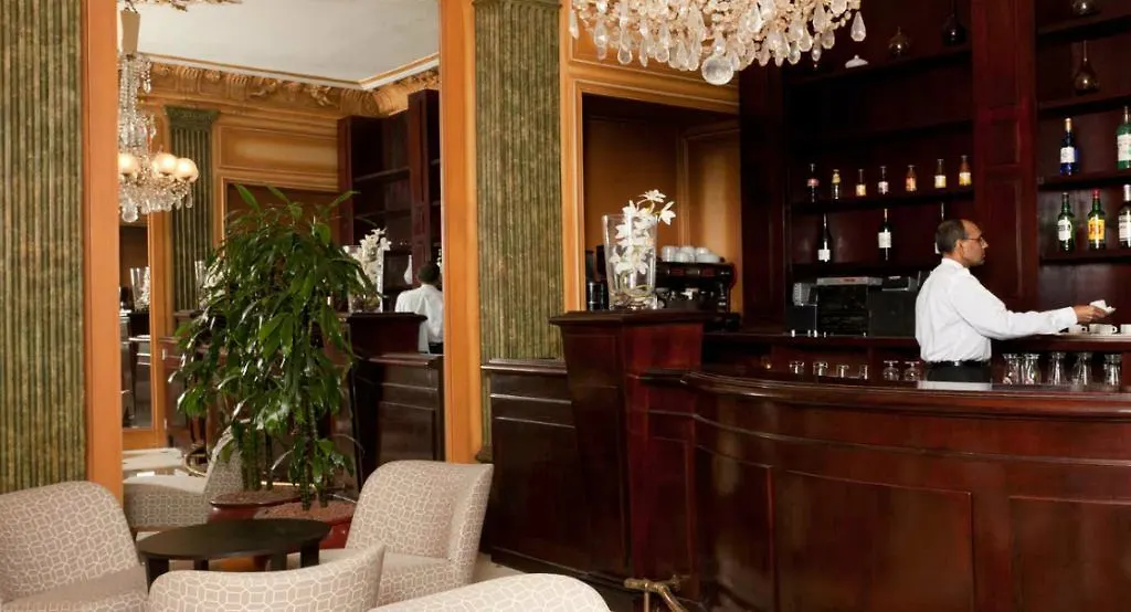 Hotel Western Ronceray Opéra 3*